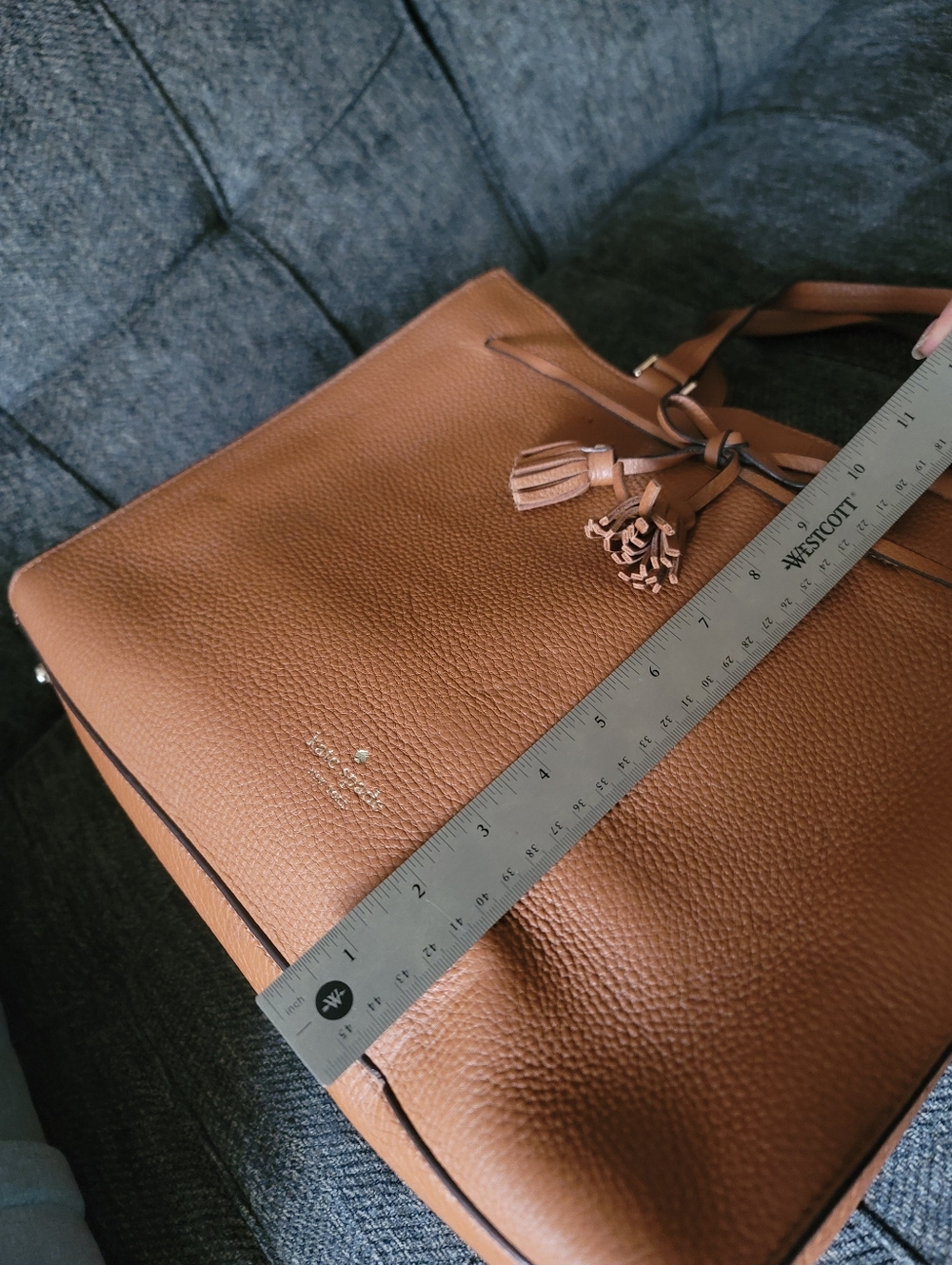 Kate Spade New York Hayes Street Isobel Leather Tote - Picture 6 of 16
